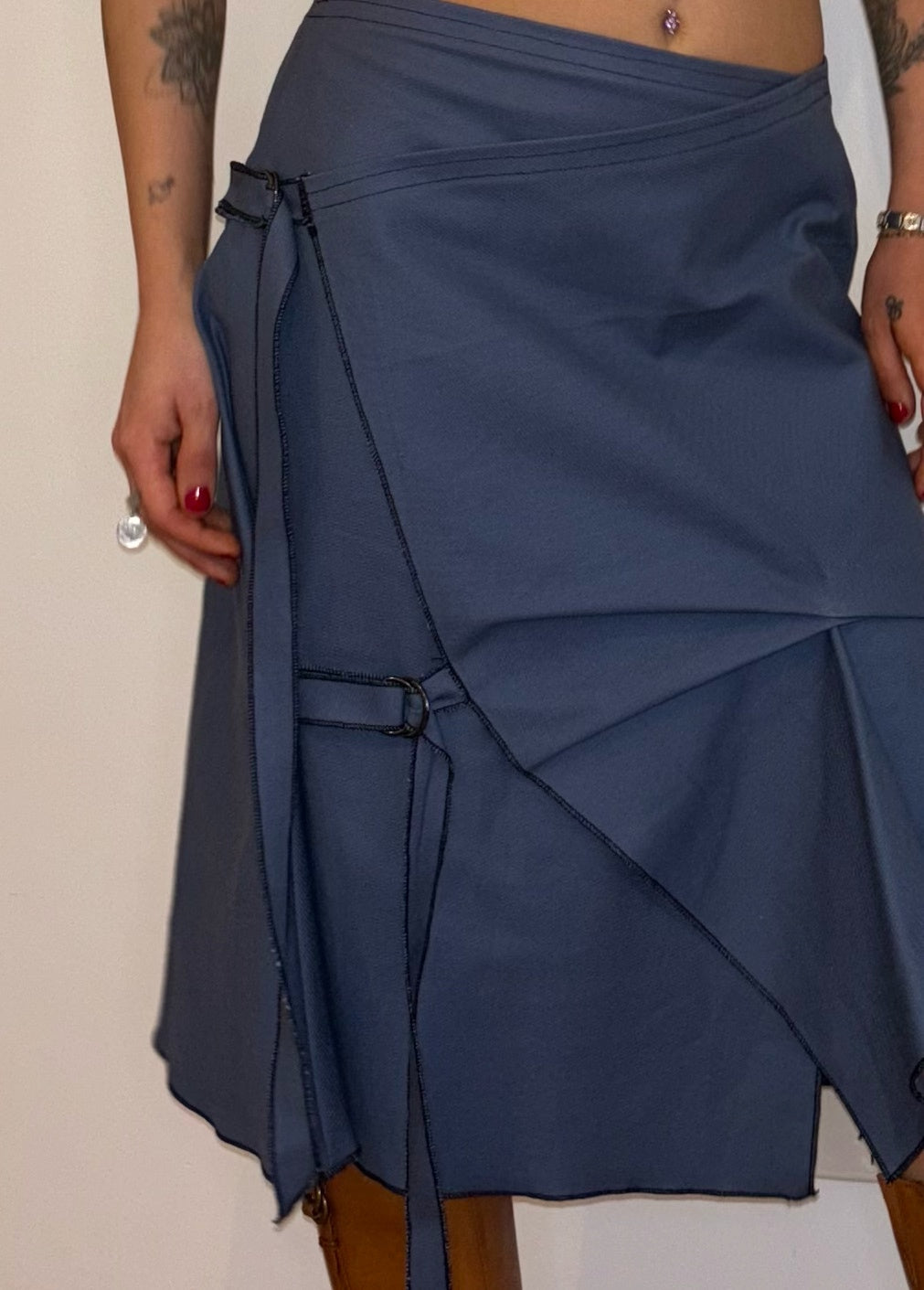 CHARCOAL BLUE BUCKLE SKIRT