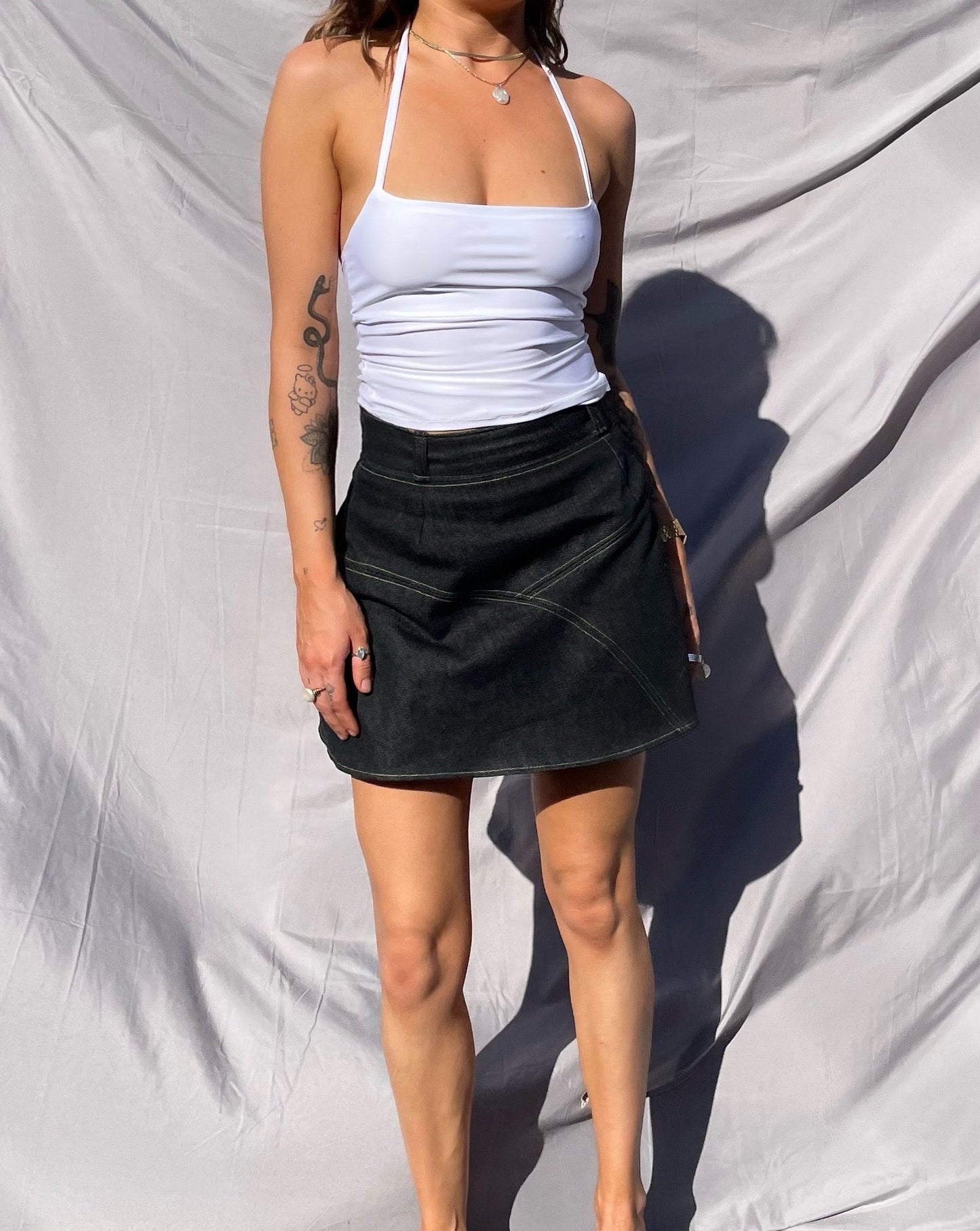 BLACK MINI DENIM SKIRT