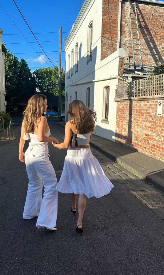 WHITE LINEN BOW SKIRT