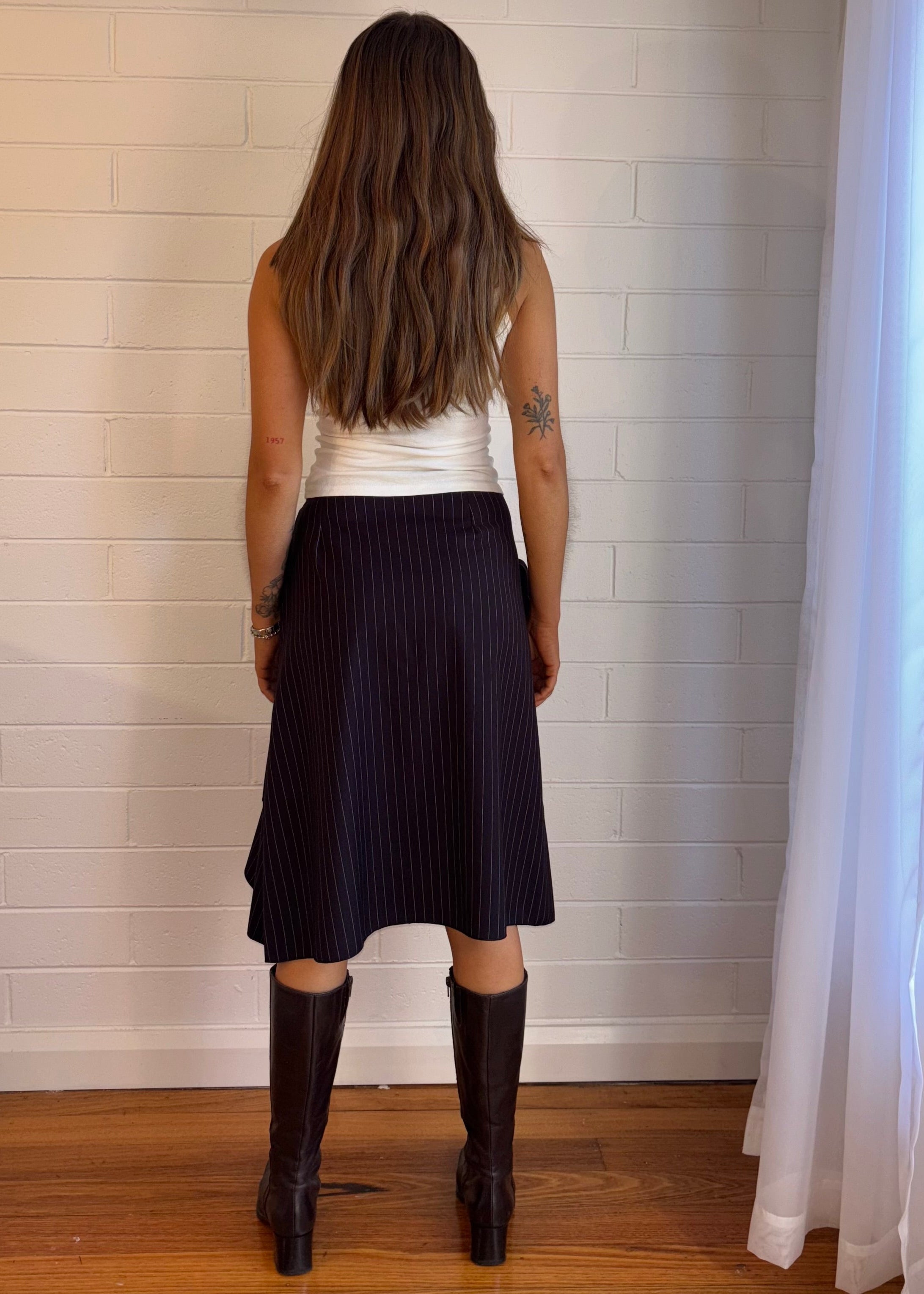 PINSTRIPE BOW SKIRT