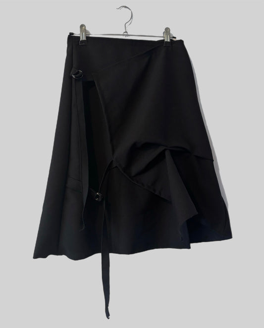 BLACK BUCKLE SKIRT
