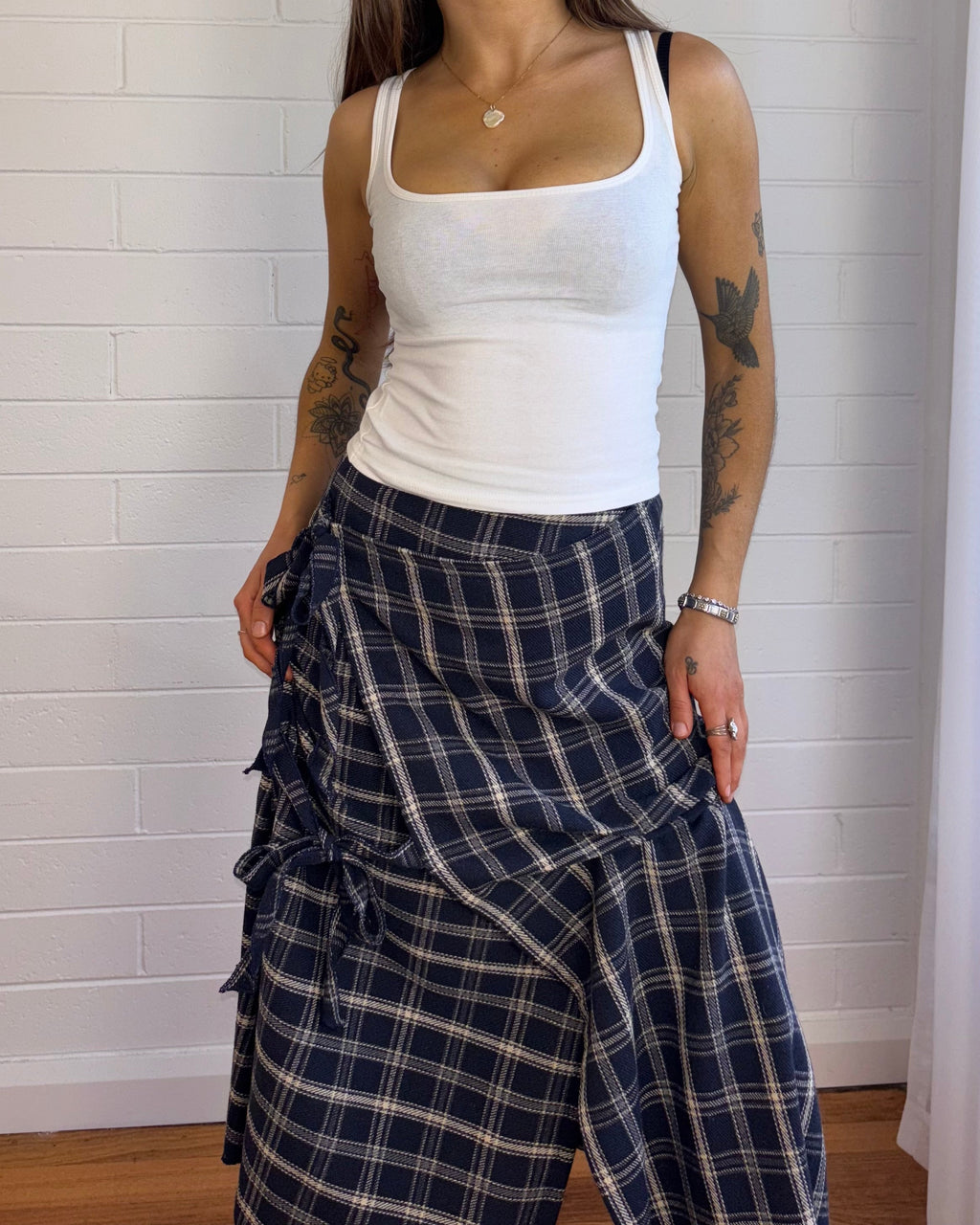 CHECK BOW SKIRT